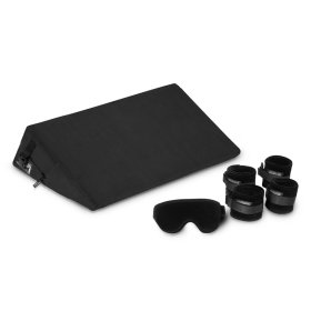 Black Label Wedge Male Packaging W/Cuffs Black Black Label Wedge Male Packaging W/Cuffs Black