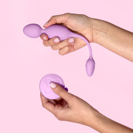 (image for) Wellness Raine Vibrating Kegel Ball R/C