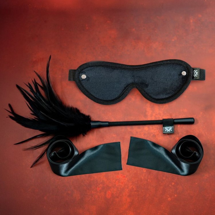 (image for) SEI MIO - Strict Tease - Ribbon Ties, Blindfold and Tickler Kit