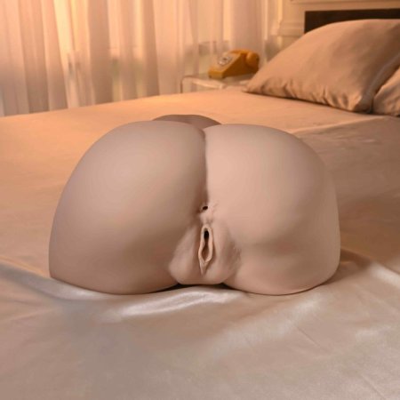 (image for) Squirt For Me XL Riley Reid Realistic Squirting Sucking Vibrating Stroker - Light