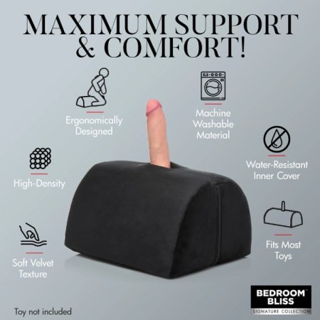 (image for) Love Toy Cushion