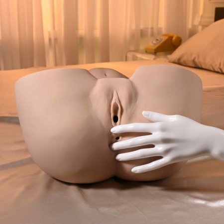 (image for) Squirt For Me XL Riley Reid Realistic Squirting Sucking Vibrating Stroker - Light