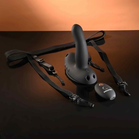 (image for) Evolved Come Closer - harness with RC vibrating