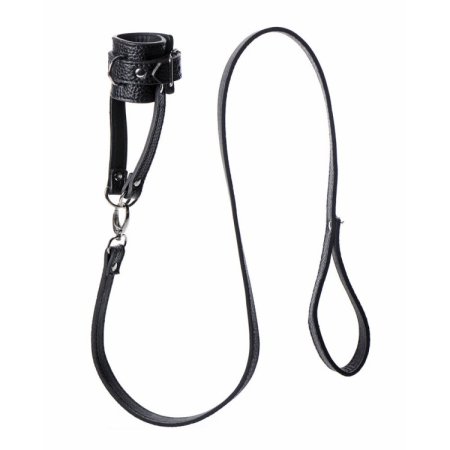 (image for) Ball Stretcher With Leash