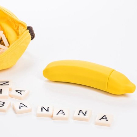 (image for) Banana Emojibator