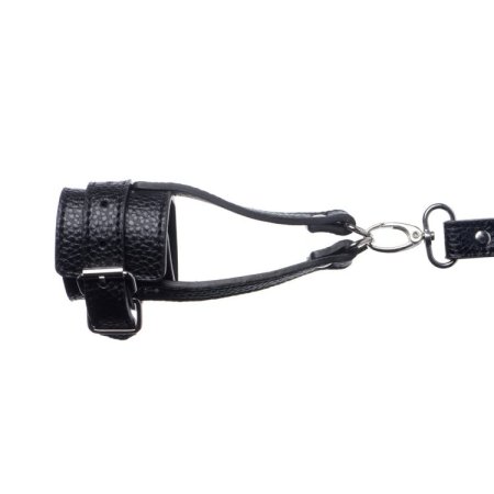 (image for) Ball Stretcher With Leash