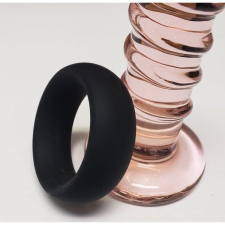 (image for) Wide Silicone Donut Ring - Black 1.5"