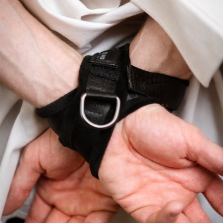 (image for) SEI MIO Cross Purposes Over-Wrap Cuffs